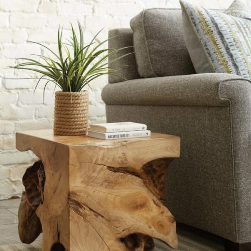 Decor pieces from Hammary showing wood side table.